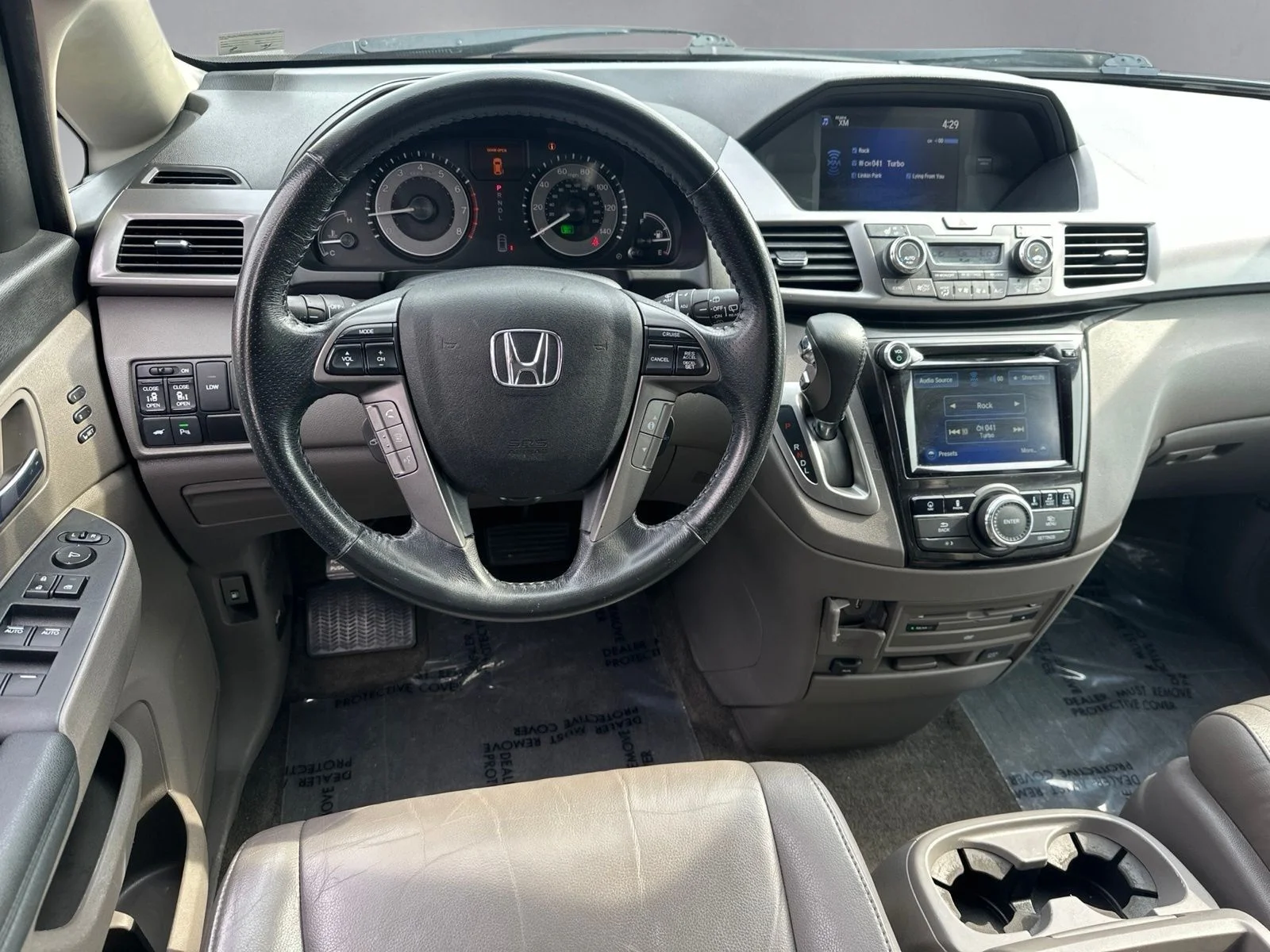Used 2014 Modern Steel Metallic Honda Touring Elite image 3