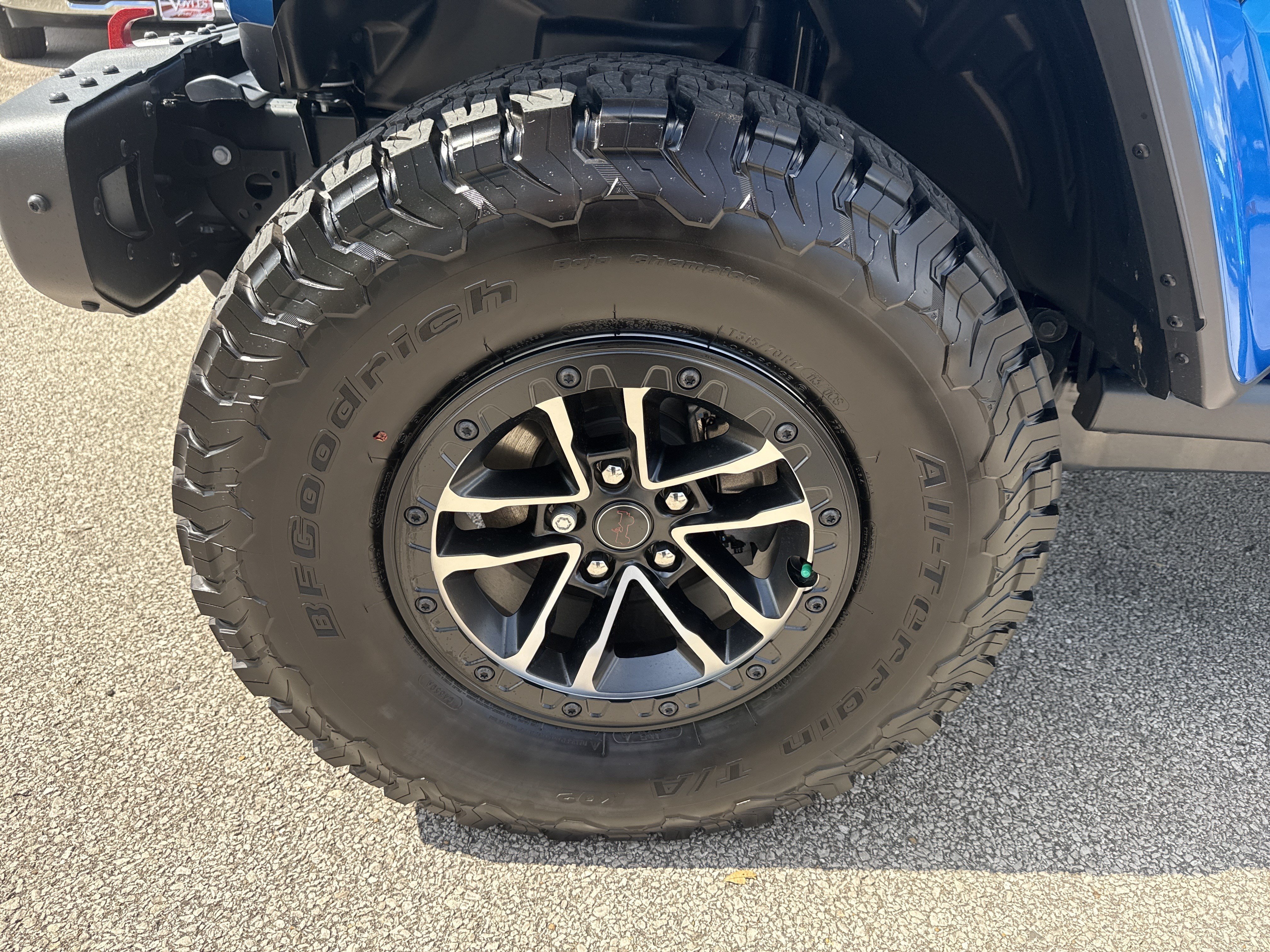 New 2026 Hydro Blue Pearlcoat Jeep Rubicon X image 14
