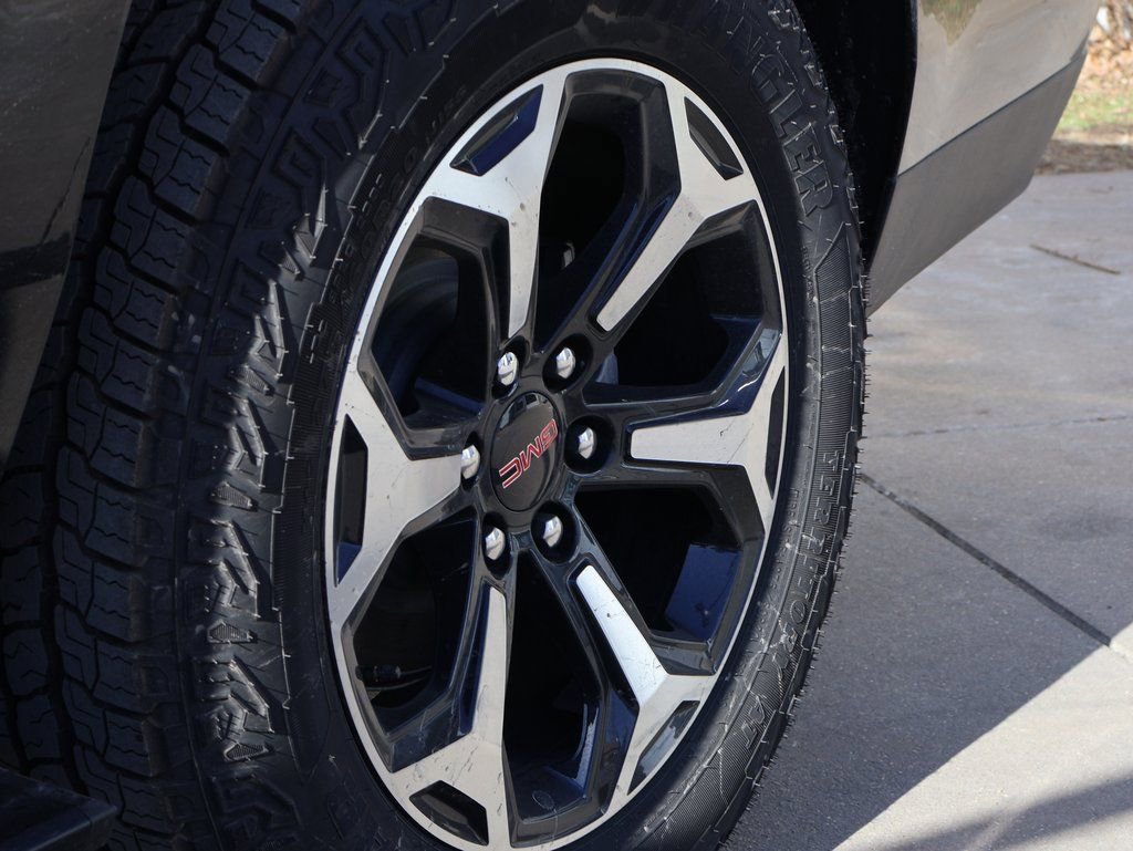 New 2026 Onyx Black GMC AT4 image 46