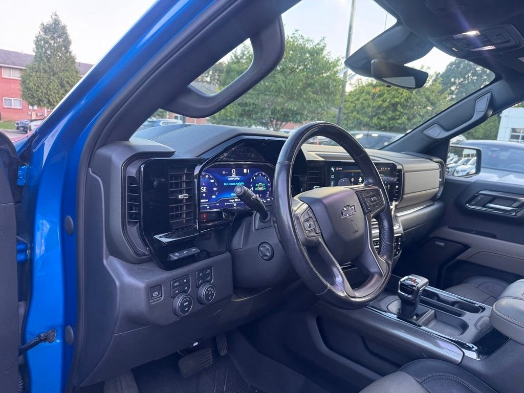 Used 2022 Blue Chevrolet ZR2 image 8