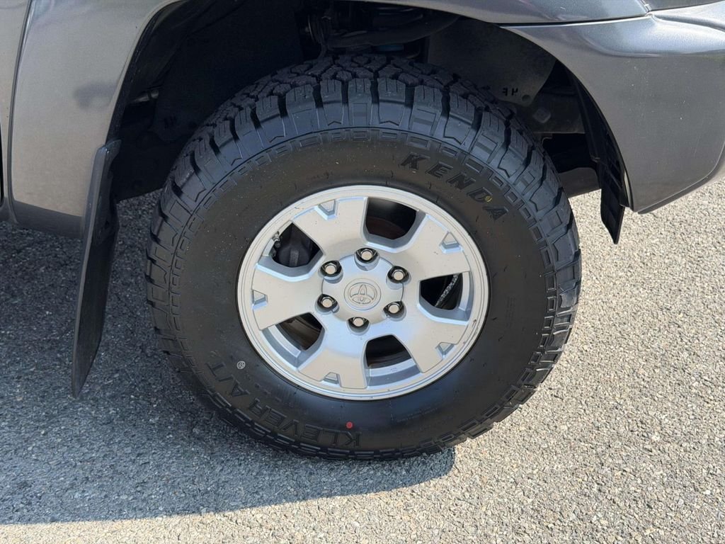 Used 2015 Gray Toyota Base image 24
