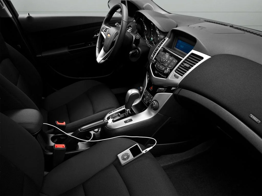 Used 2014 Gray Chevrolet 1LT image 29
