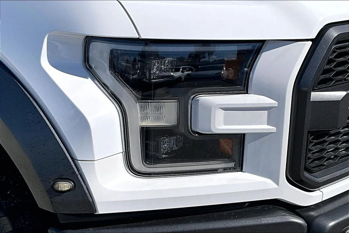 Used 2019 White Ford Raptor image 33