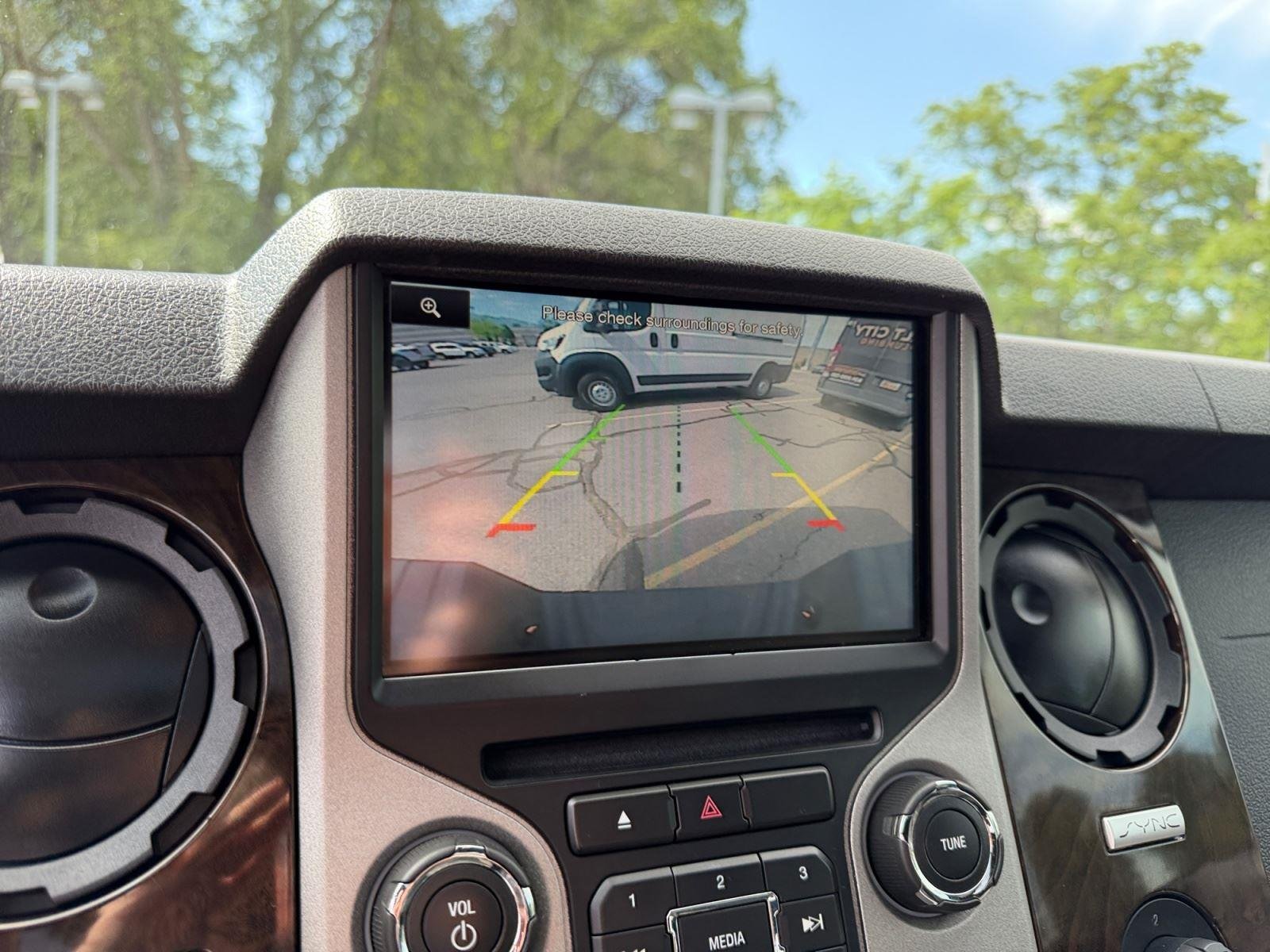 2016 Ford F-350 Super Duty Platinum - Photo 22