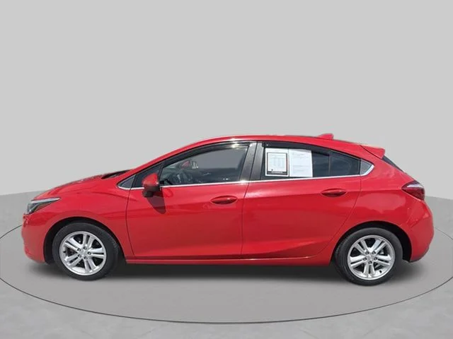 Used 2017 Red Chevrolet LT image 6