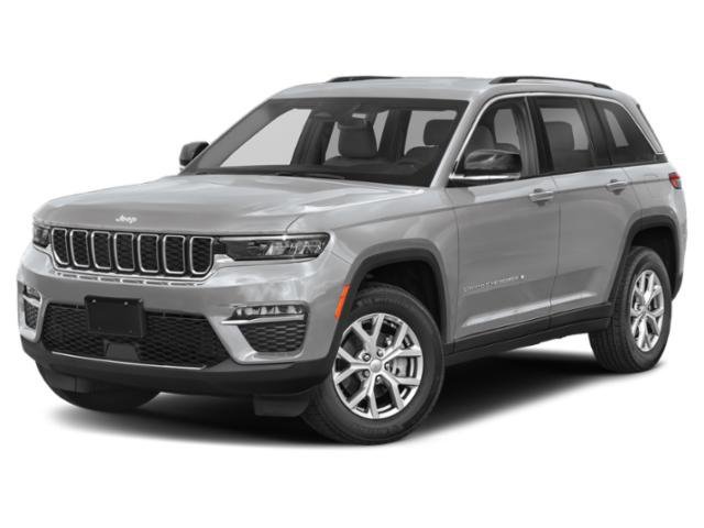 Used 2024 Silver Zynith Jeep Laredo image 1