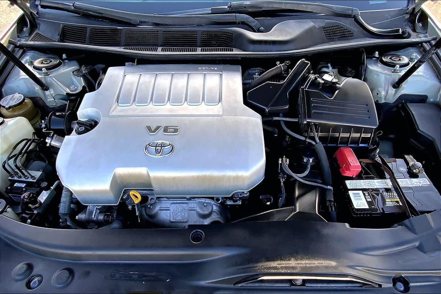 Used 2006 Titanium Metallic Toyota XLS image 28