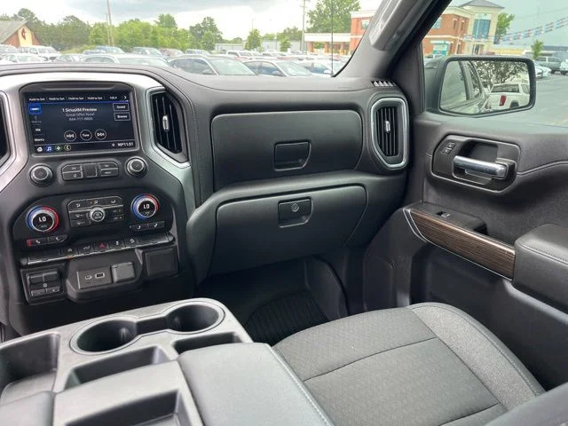 Used 2021 Gray Chevrolet RST image 16