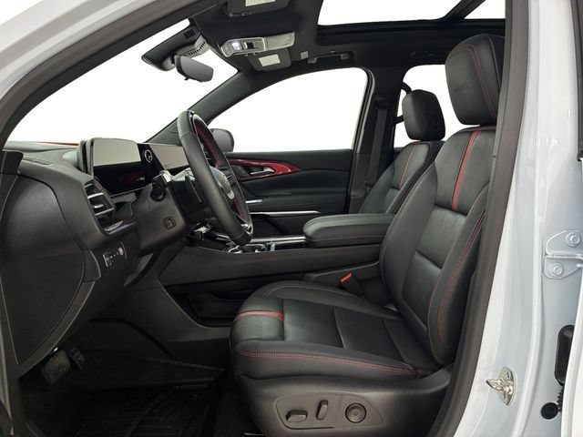 Certified Used 2026 Polar White Tricoat Chevrolet RS image 12