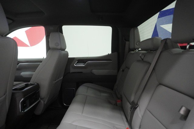 2026 GMC Sierra 1500 SLT - Photo 24