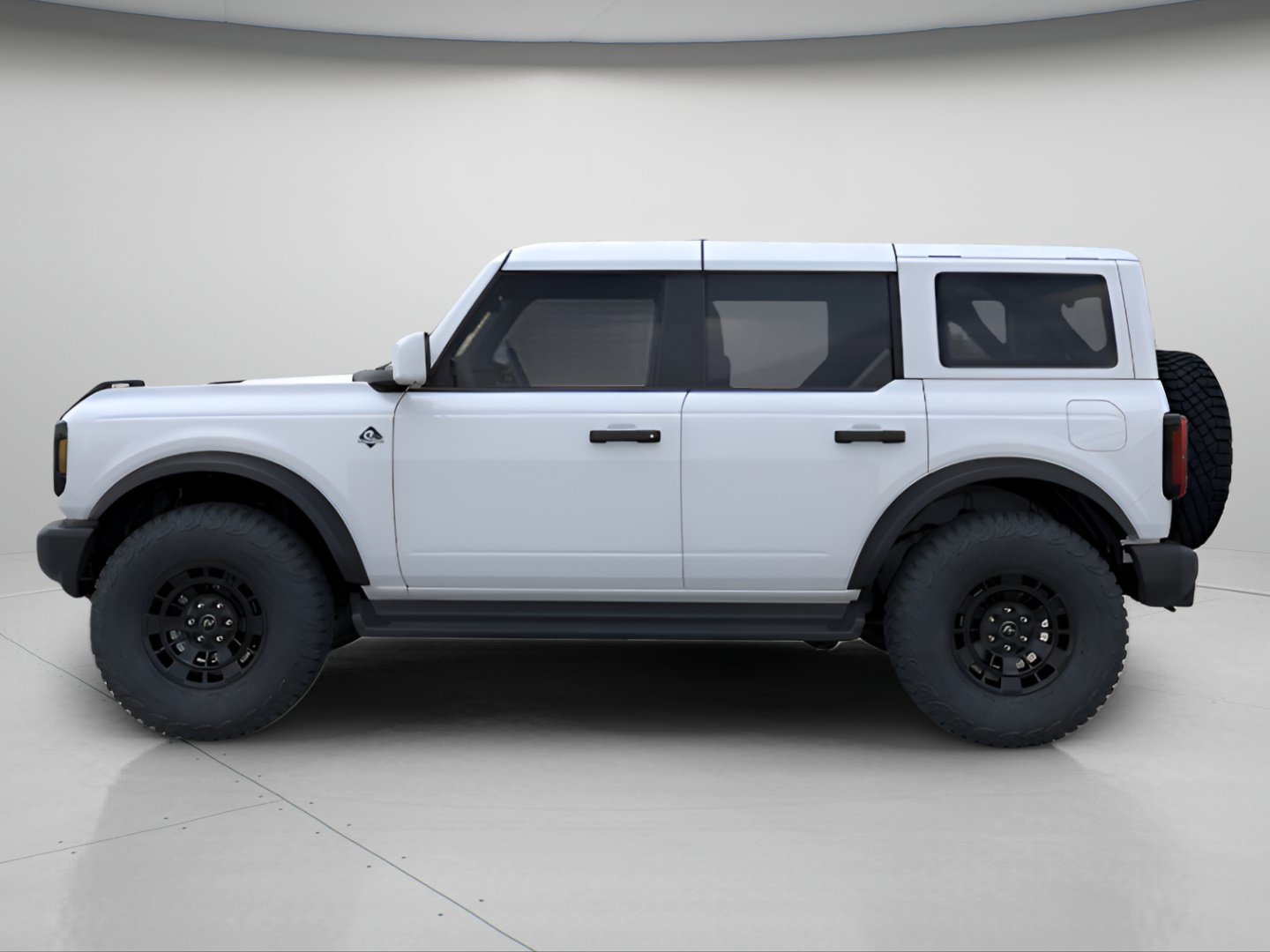 New 2026 Oxford White Ford Outer Banks image 3