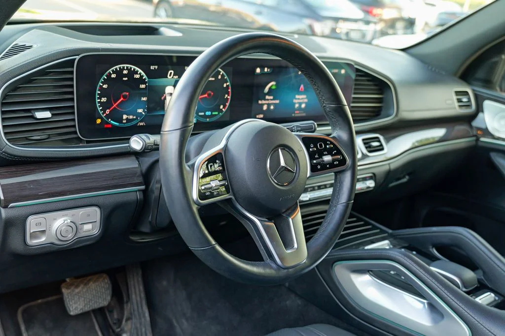 Used 2023 Black Mercedes-Benz GLS 450 image 19