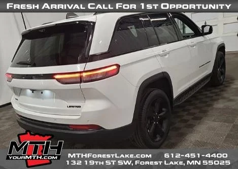 Certified Used 2024 White/off-white Jeep Limited image 2