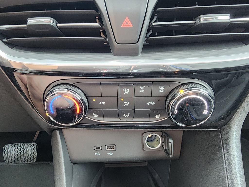 2026 Buick Encore GX Sport Touring - Photo 27