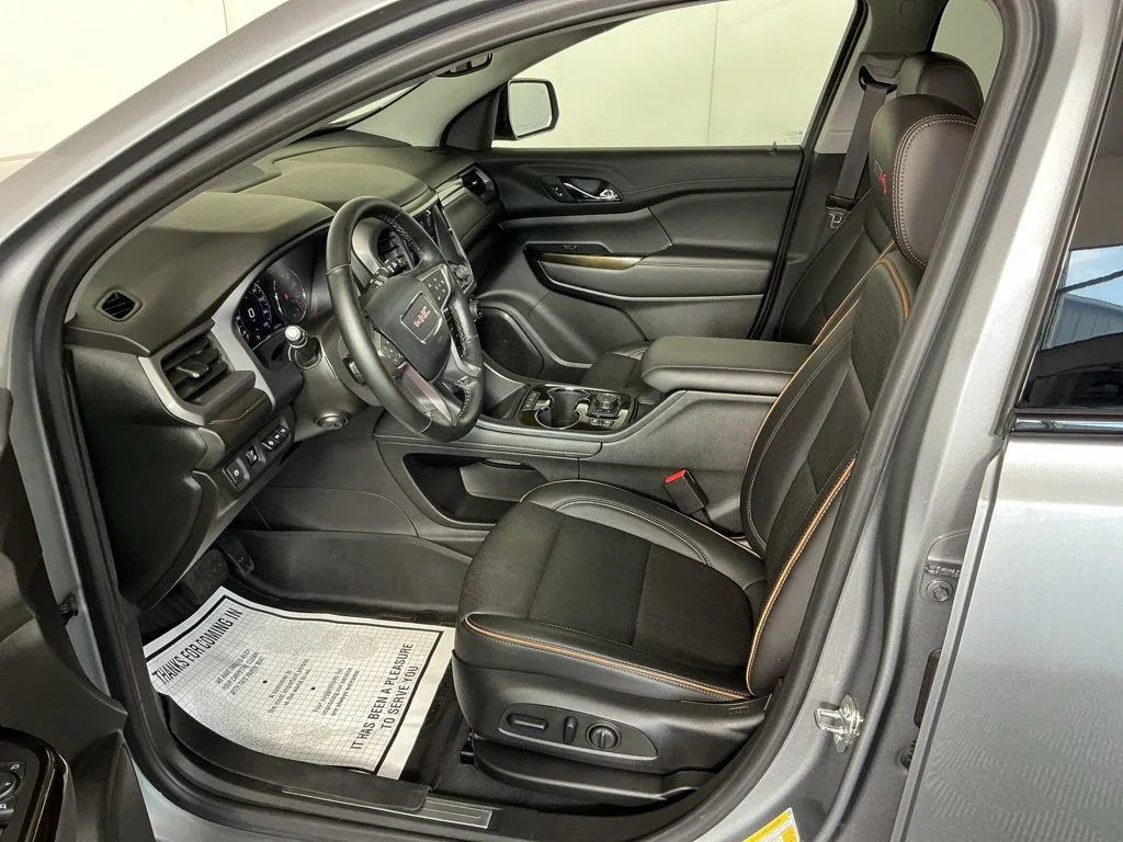 Used 2023 STERLING METALLIC GMC AT4 image 21