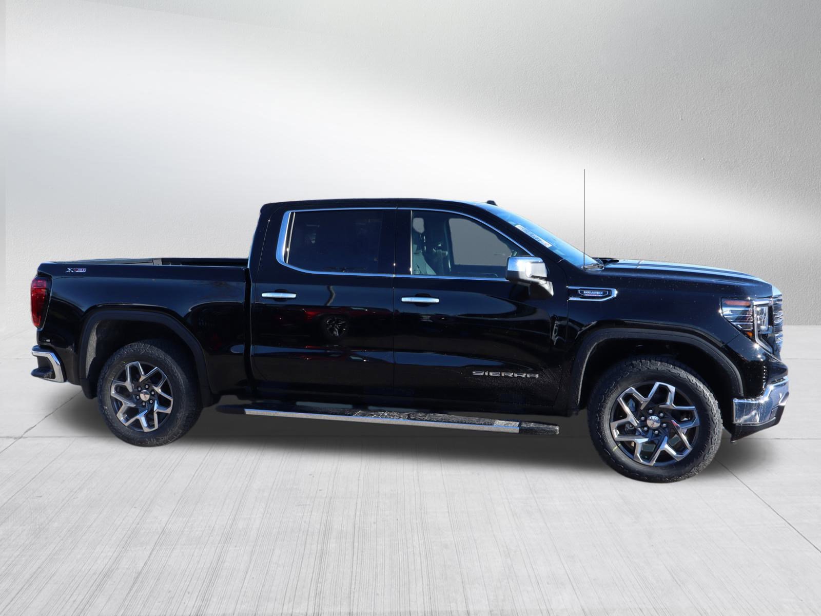 New 2026 Onyx Black GMC SLT image 8