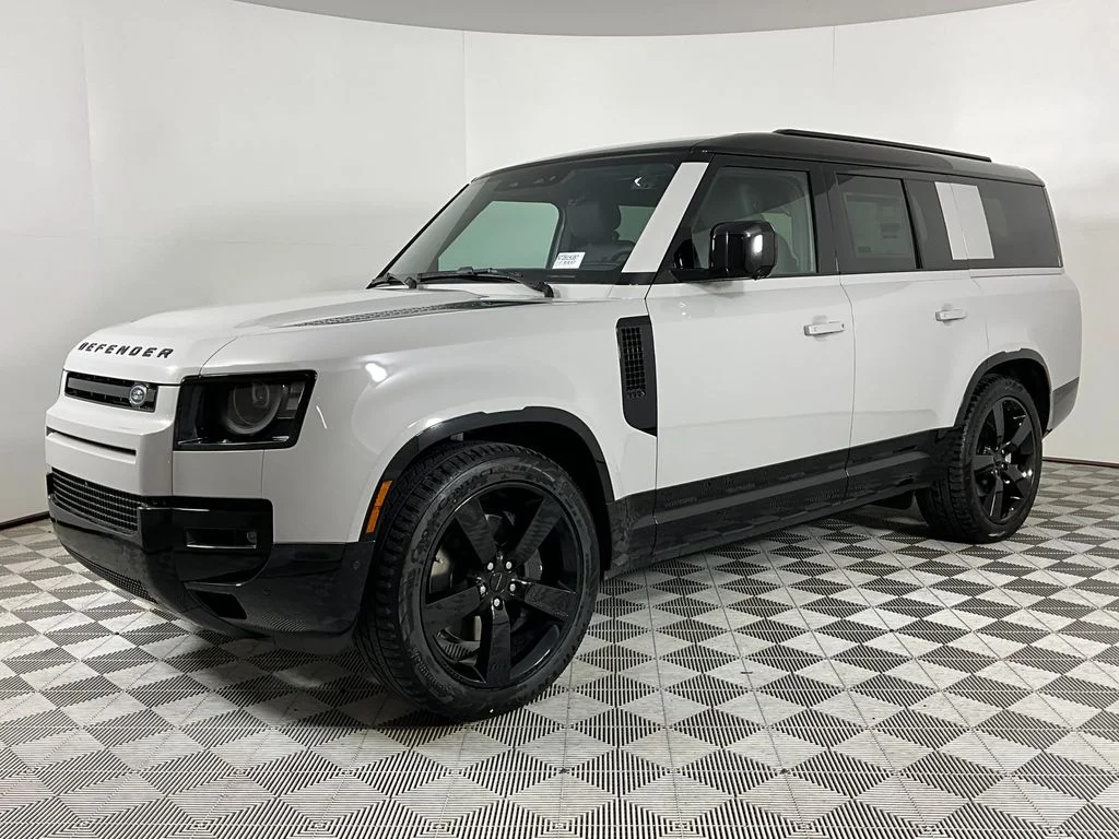 New 2026 Borasco Grey Land Rover X-Dynamic SE image 1