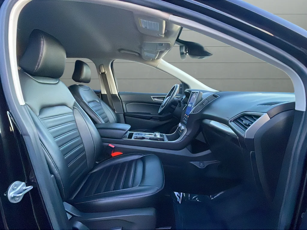 2023 Ford Edge SEL - Photo 14