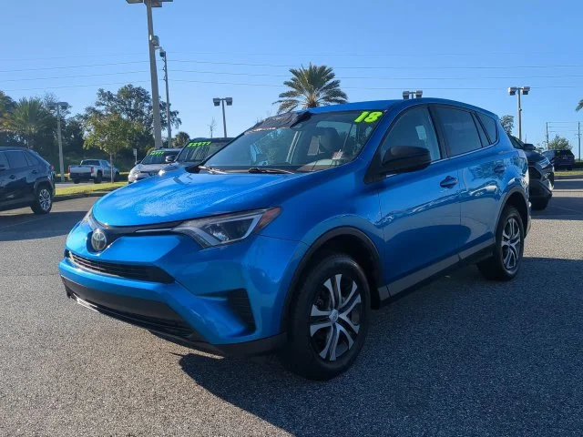 Used 2018 Blue Toyota LE image 8