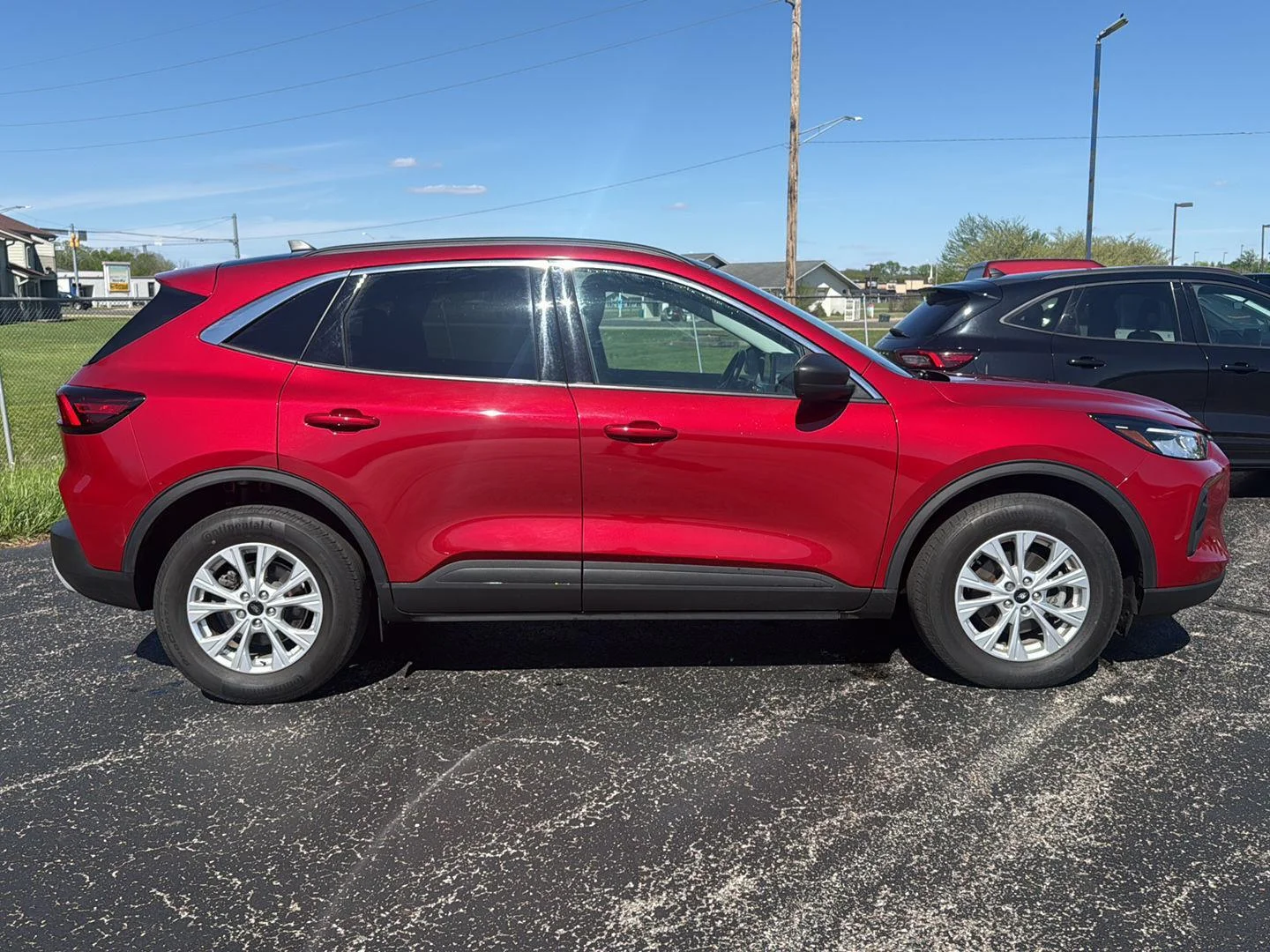 Used 2023 Rapid Red Metallic Tinted Clearcoat Ford Active image 6