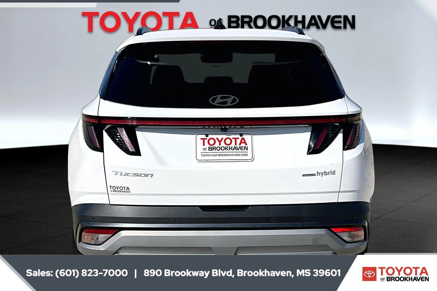 Used 2025 Creamy White Pearl Hyundai Limited image 4