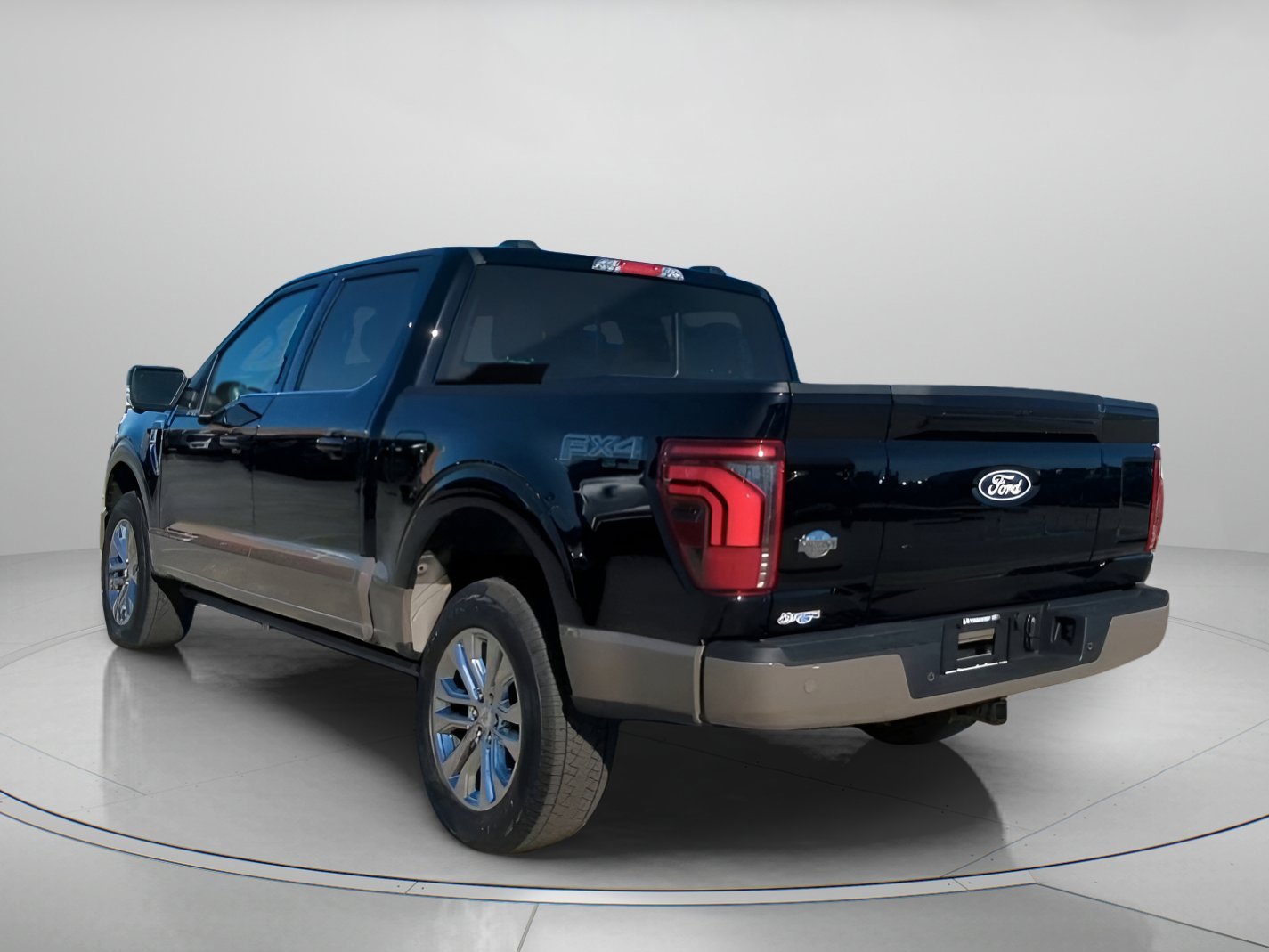 New 2026 Agate Black Metallic Ford King Ranch® image 18