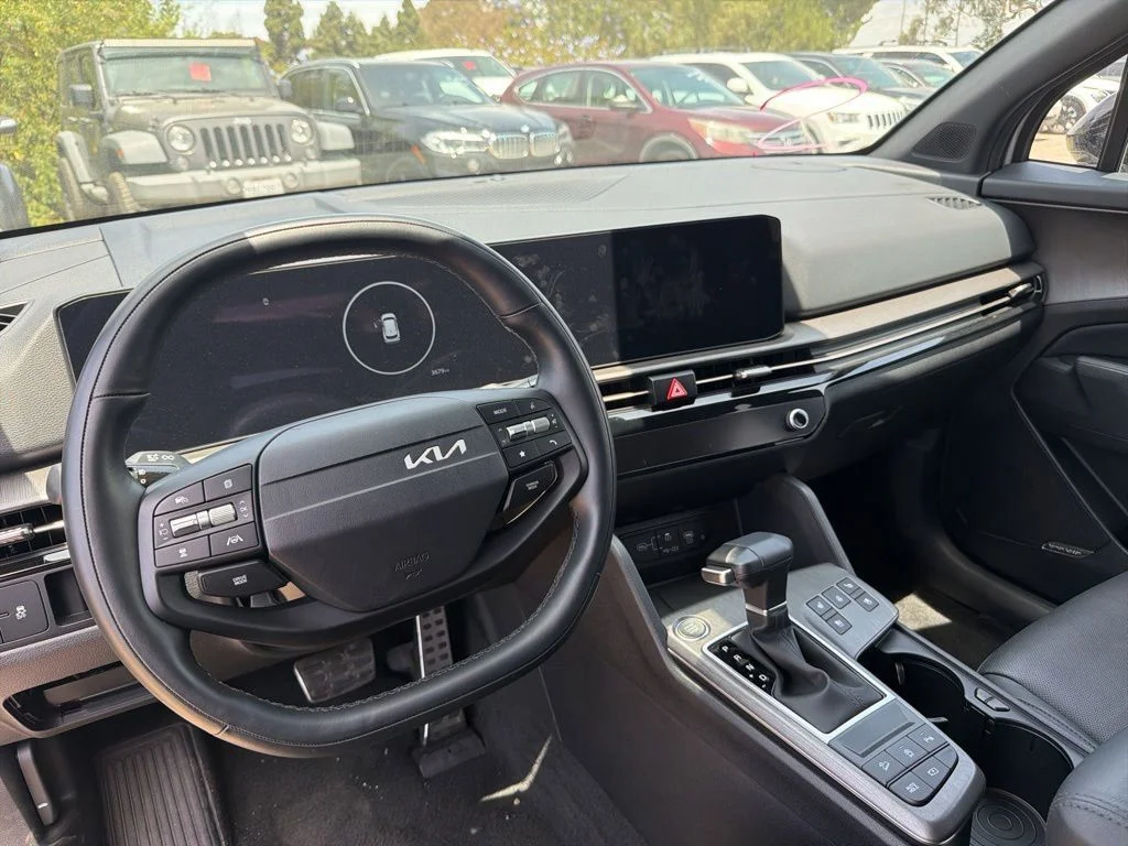 Certified Used 2026 Gray Kia X-Pro Prestige image 11