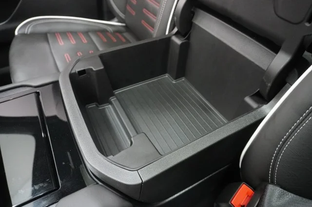 2026 GMC Yukon AT4 Ultimate - Photo 43