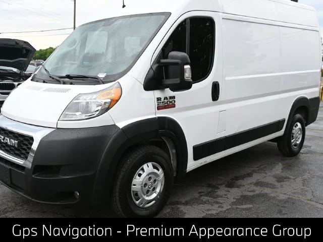 Used 2019 White Ram High Roof image 1