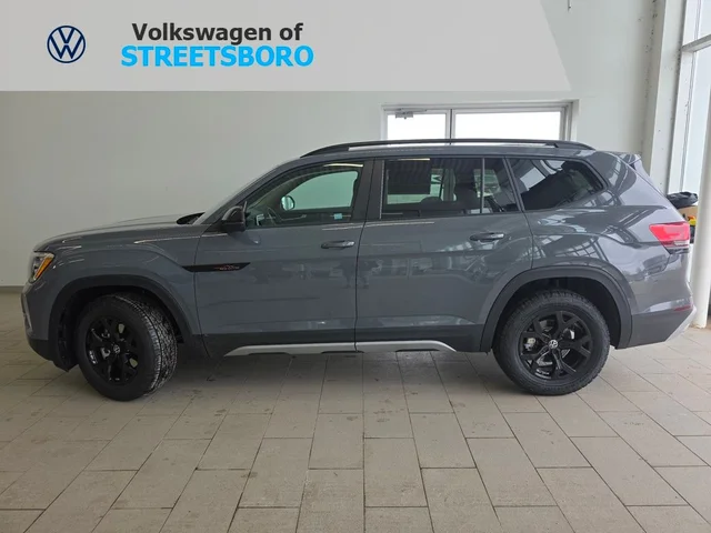 2026 Volkswagen Atlas Peak Edition