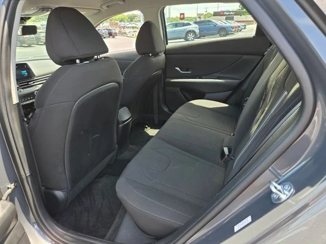 Used 2023 Gray Hyundai SEL image 11