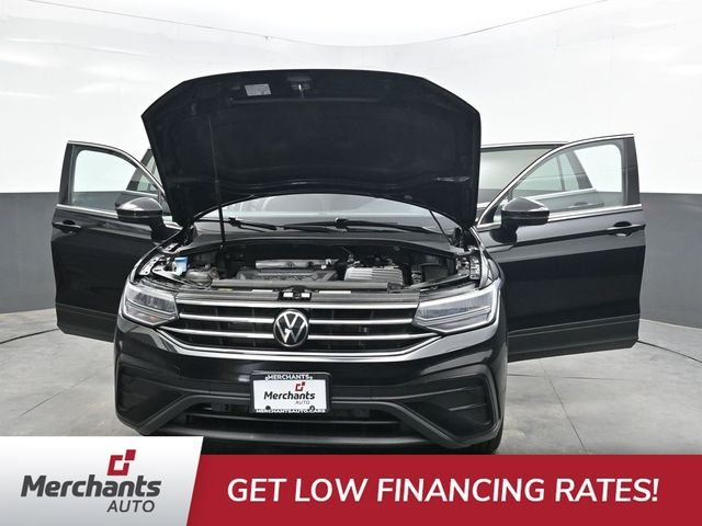 Used 2024 Black Volkswagen 2.0T SE image 53