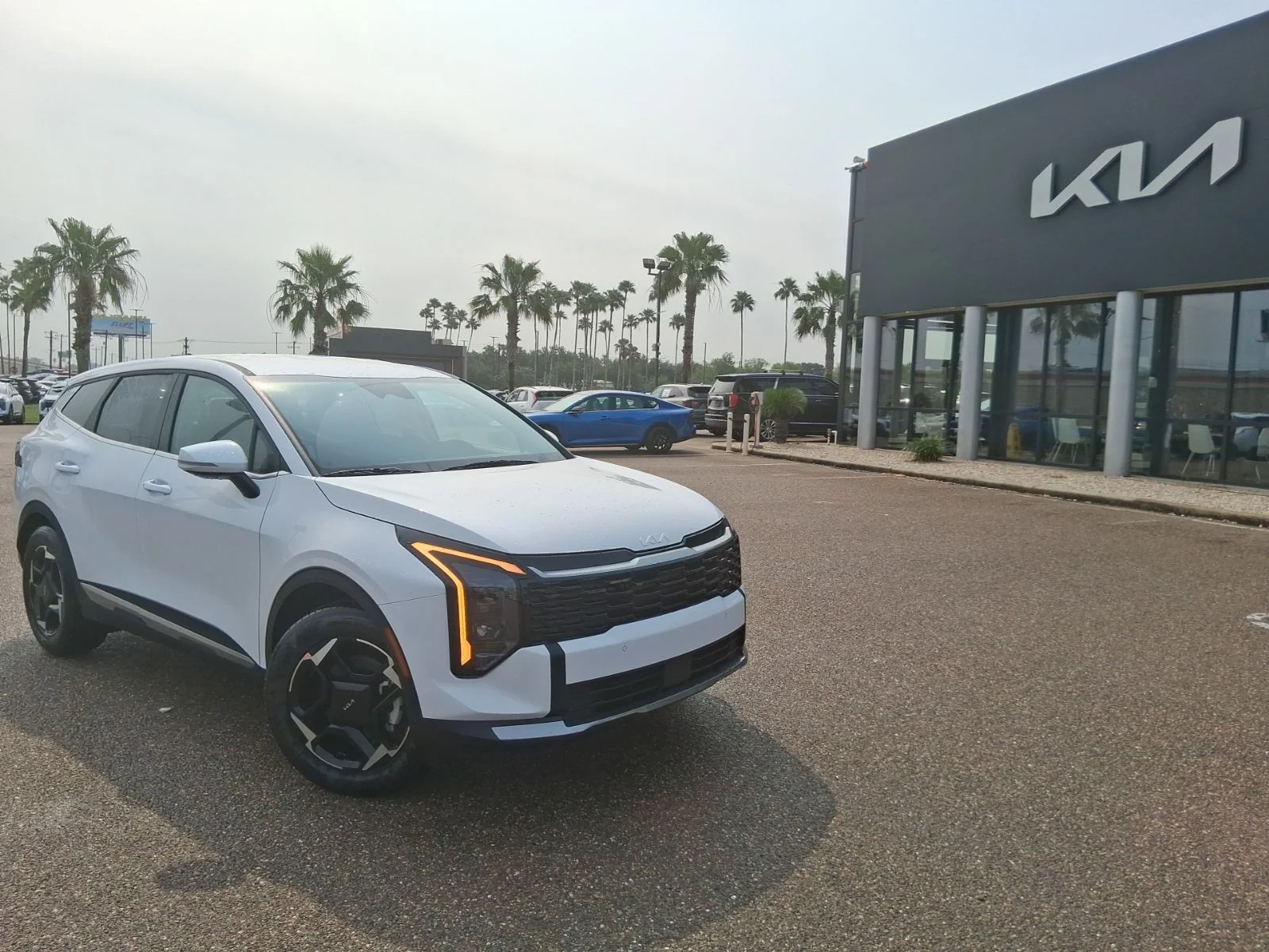 2026 Kia Sportage 2.5 EX AT's photo