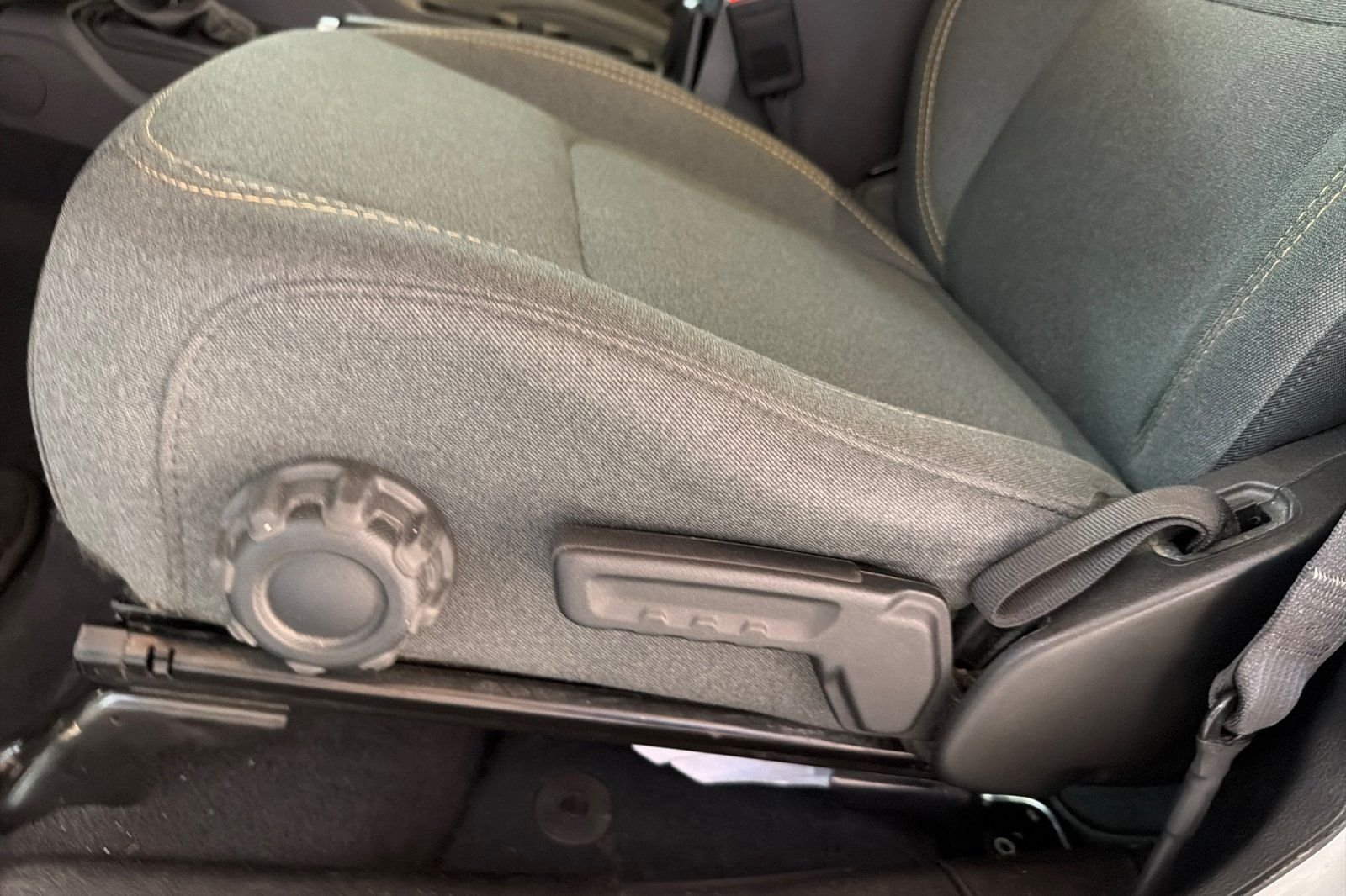 2024 Jeep Wrangler 4-Door Sahara - Photo 15