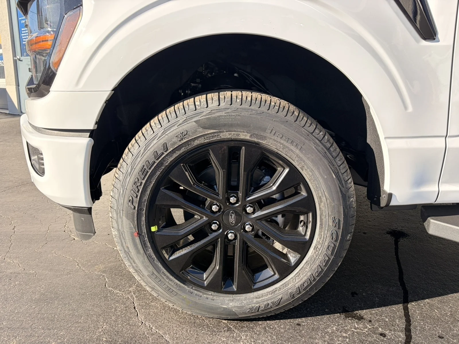 New 2026 Oxford White Ford XLT image 29