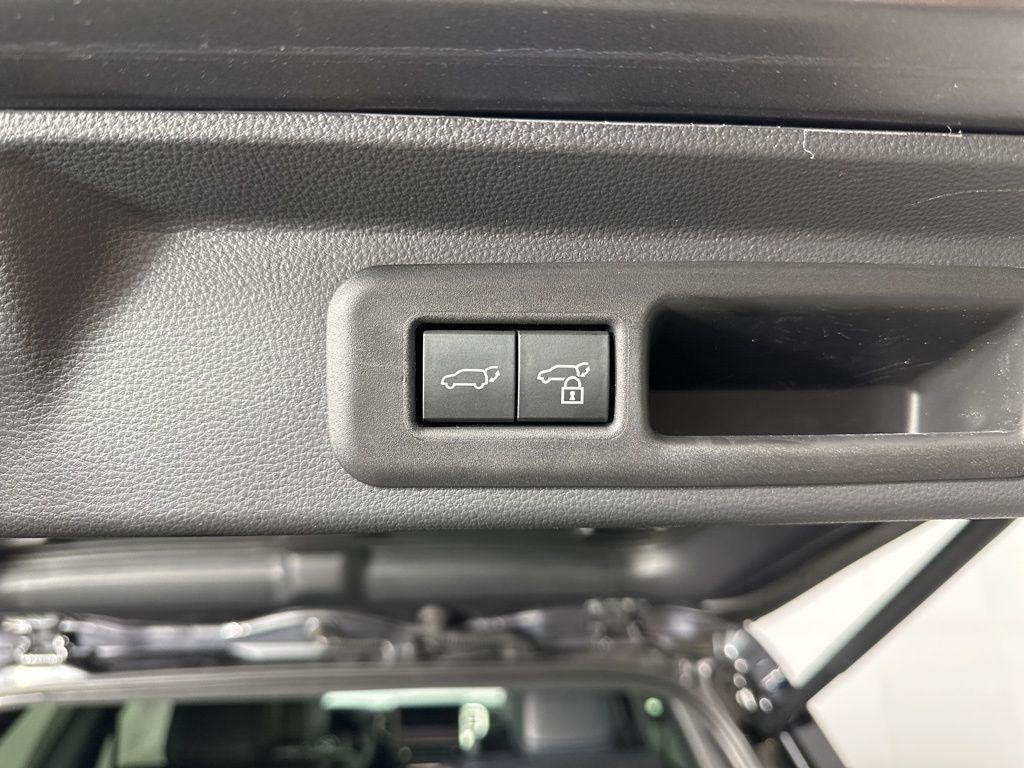 2026 Toyota Sequoia Platinum - Photo 34