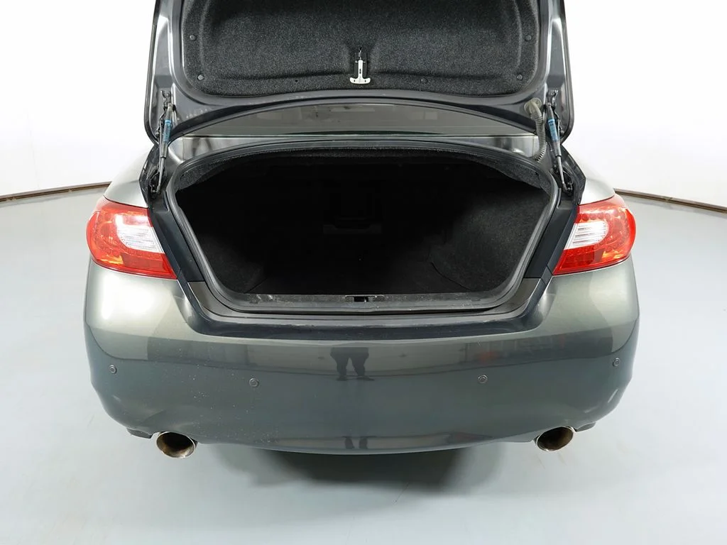 Used 2013 Gray INFINITI Base image 8