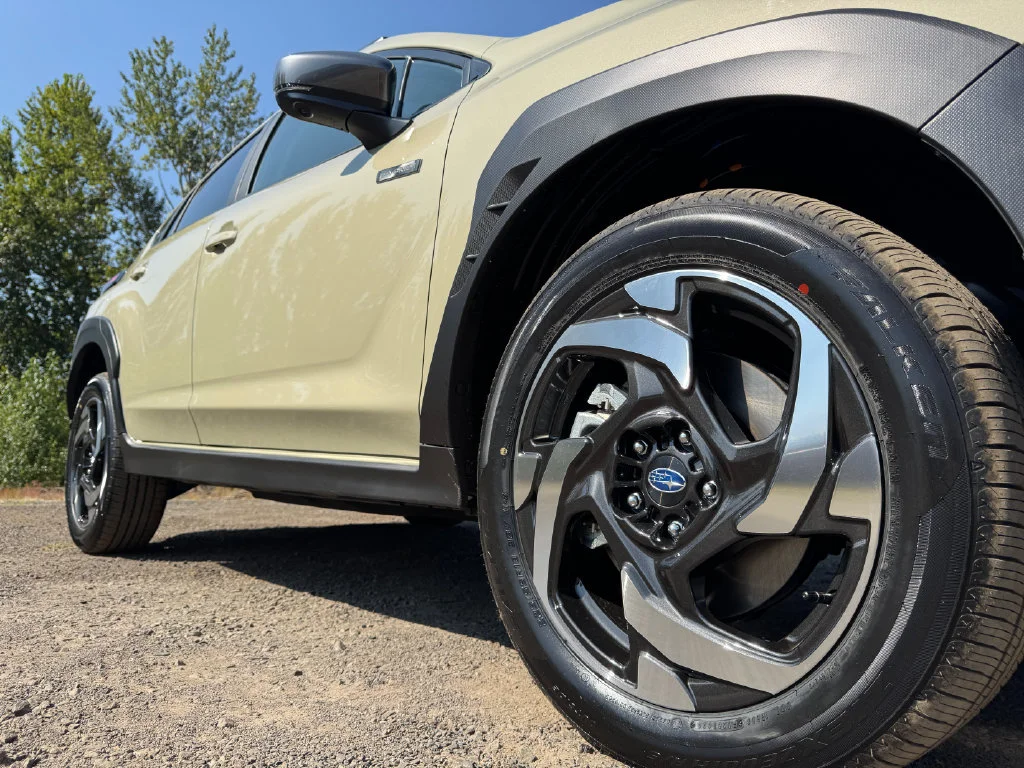New 2026 SAND DUNE PEARL Subaru Limited Hybrid image 44