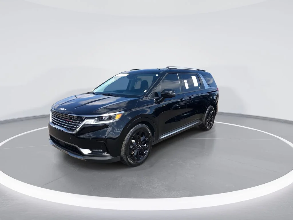 Used 2024 Black Kia SX image 4