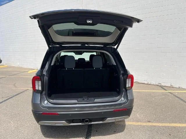 New 2026 Carbonized Gray Metallic Ford Active image 43