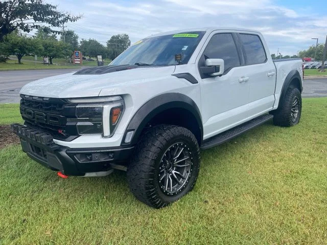 2025 Ford F-150 Raptor R