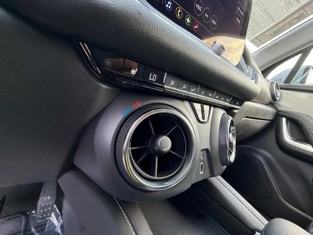 Used 2025 Gray Chevrolet LT image 23