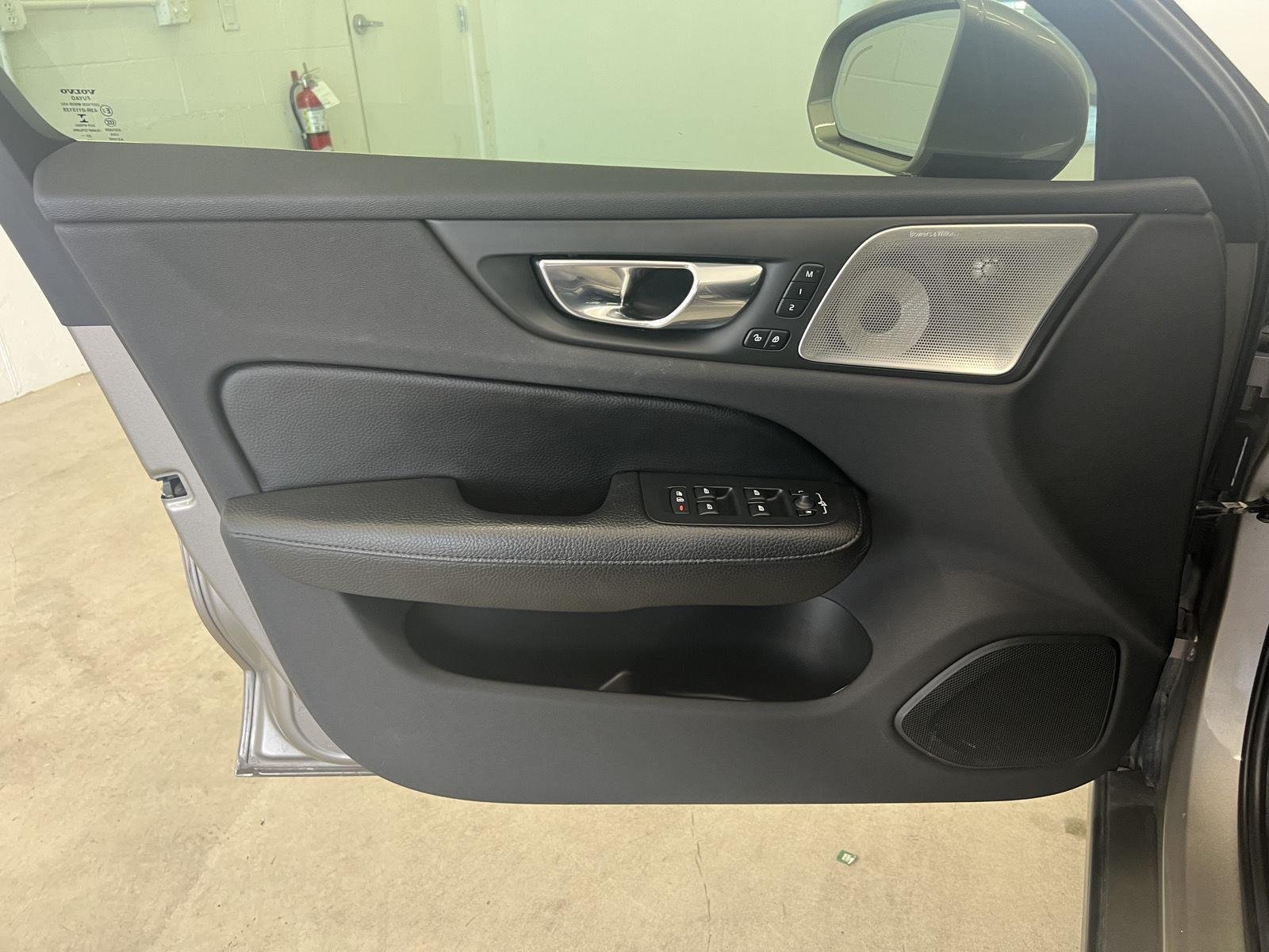 2021 Volvo S60 Inscription - Photo 11