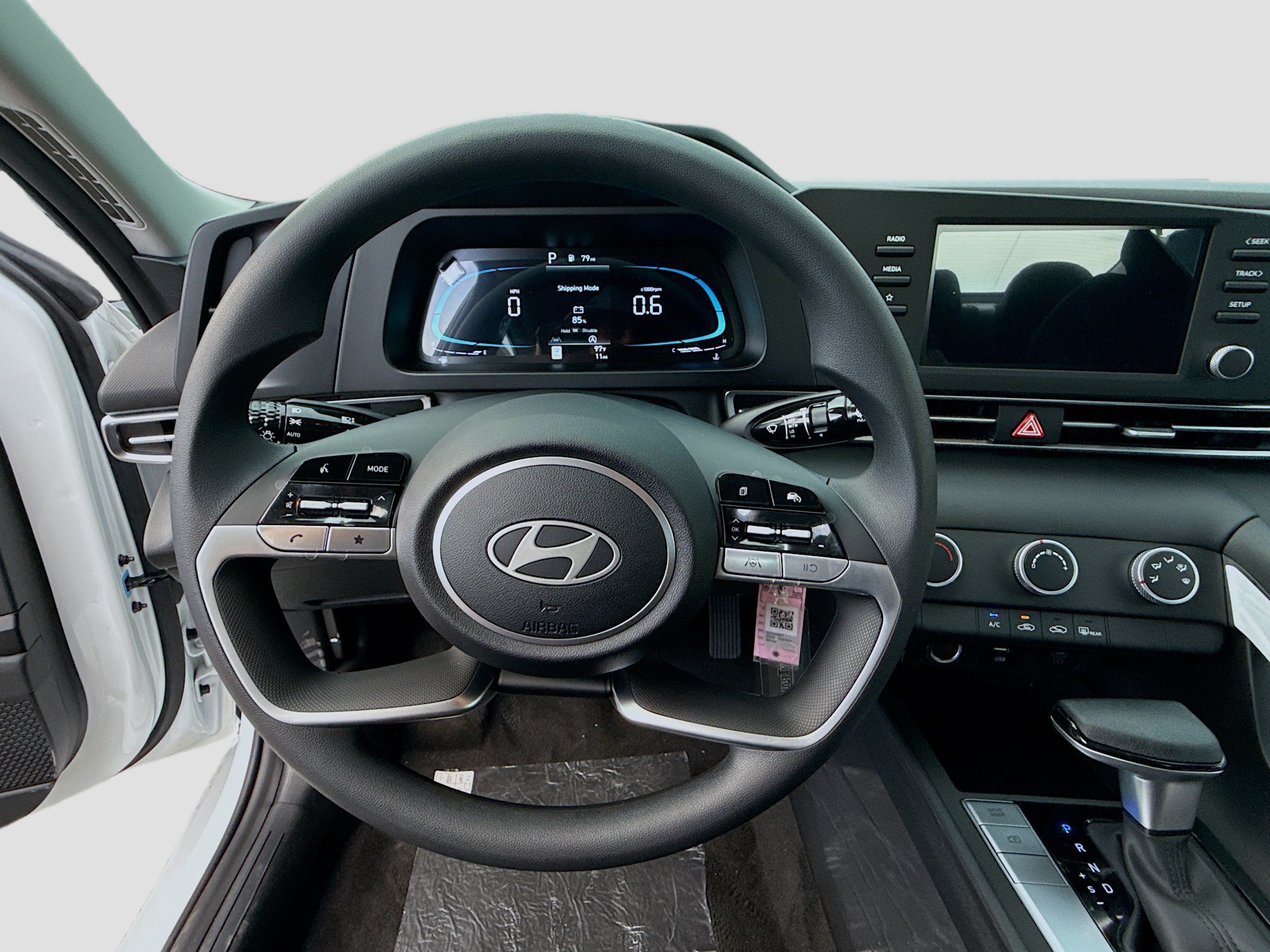 New 2026 Serenity White Hyundai SE image 32