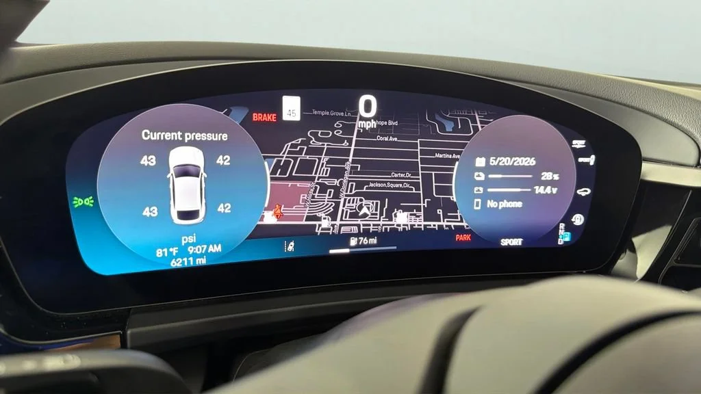 2025 Porsche Macan Base - Photo 20