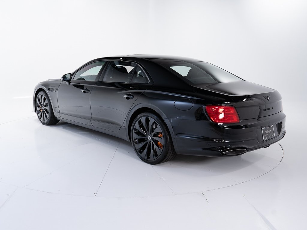 2026 Bentley Flying Spur Azure photo 2