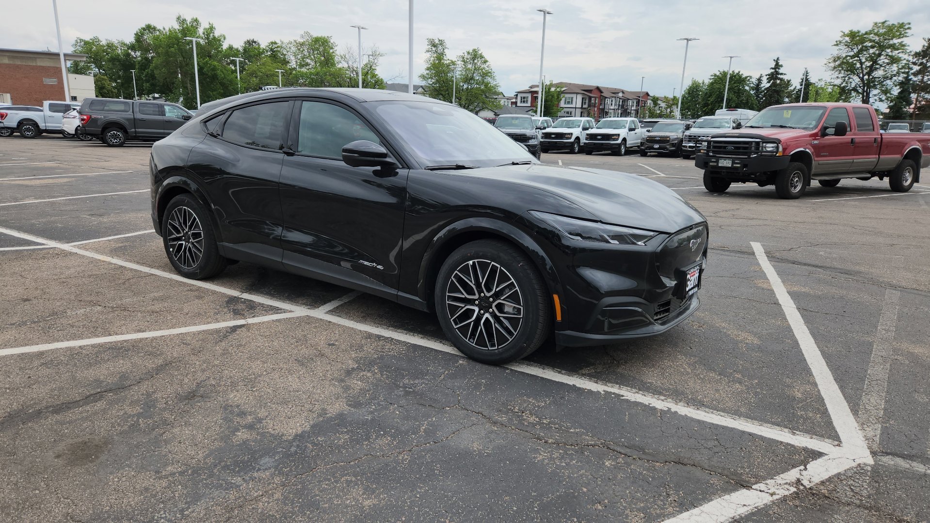New 2026 Shadow Black Ford Premium image 19