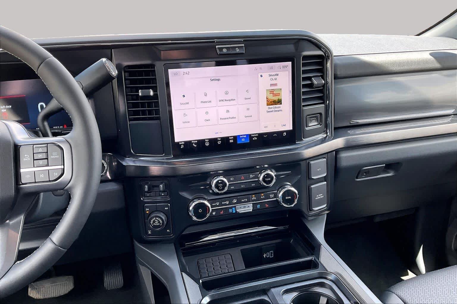 New 2026 Carbonized Gray Metallic Ford F-250® Lariat® image 6