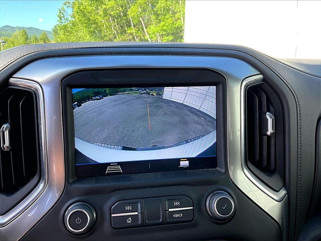 Used 2022 Summit White Chevrolet LT image 19