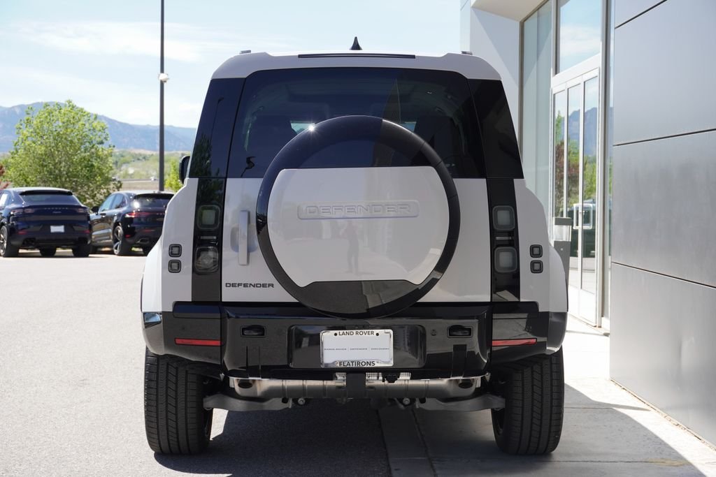 New 2026 Borasco Grey Land Rover X-Dynamic SE image 6